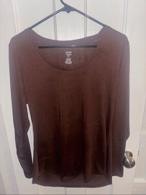 Jennifer Lauren Brown Long Sleeve Scoop Neck Top